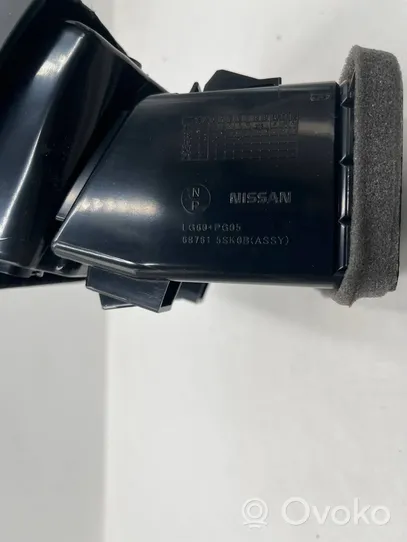 Nissan Leaf II (ZE1) Copertura griglia di ventilazione laterale cruscotto 687615SK0B
