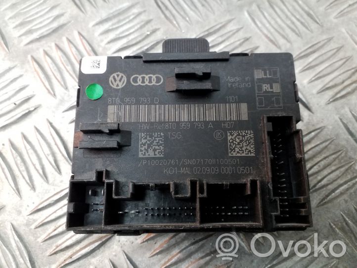 Audi A5 8T 8F Oven keskuslukituksen ohjausyksikön moduuli 8T0959793D