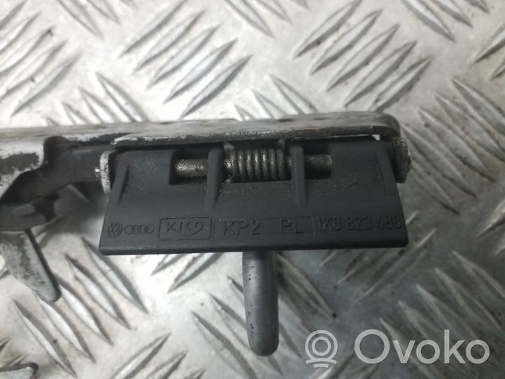 Volkswagen Golf V Anello/gancio chiusura/serratura del vano motore/cofano 1K0823480