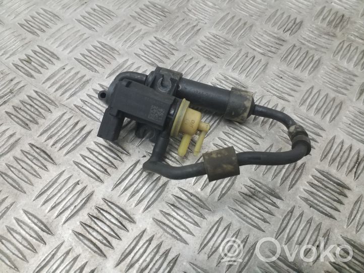 Seat Leon (5F) Turboahtimen magneettiventtiili 1K0906627B