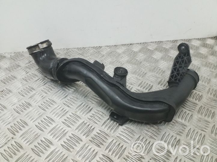 Volkswagen Tiguan Tube d'admission de tuyau de refroidisseur intermédiaire 5N0145770A