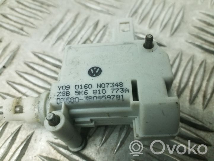 Volkswagen Golf VI Serratura del tappo del serbatoio del carburante 5K6810773A