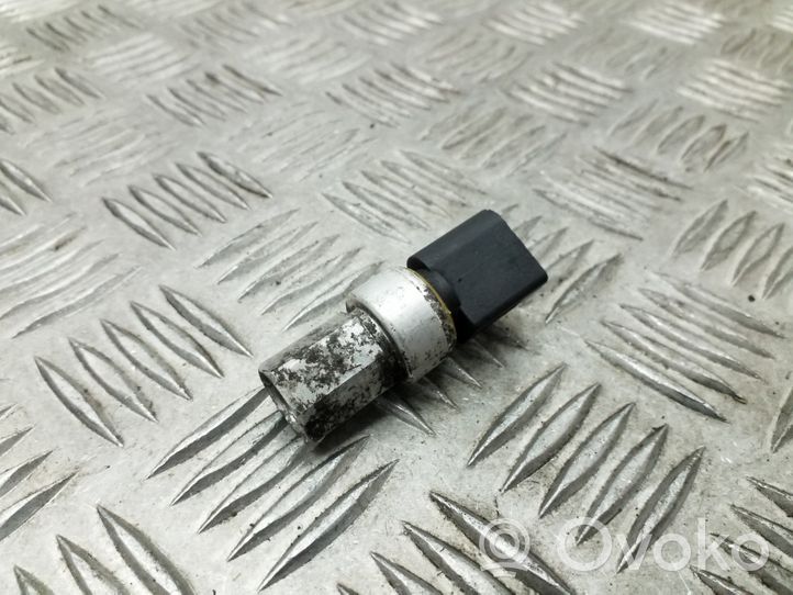 Audi A3 S3 A3 Sportback 8P Gaisa kondicioniera spiediena sensors 1K0959126A