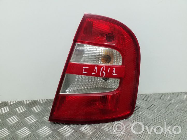 Skoda Fabia Mk1 (6Y) Lampa tylna 6Y6945096B