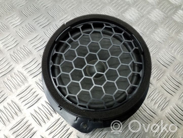 Audi A3 S3 8V Rear door speaker 8V4035411