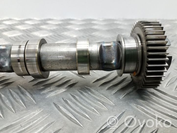 Volkswagen PASSAT B7 Camshaft 03L101B