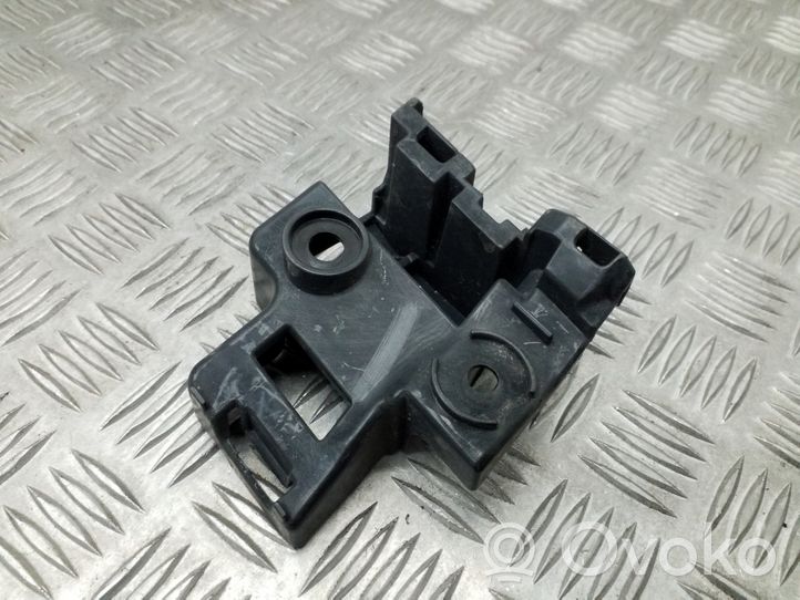 Volkswagen Golf VI Staffa angolare del supporto di montaggio del paraurti 5K6807394A