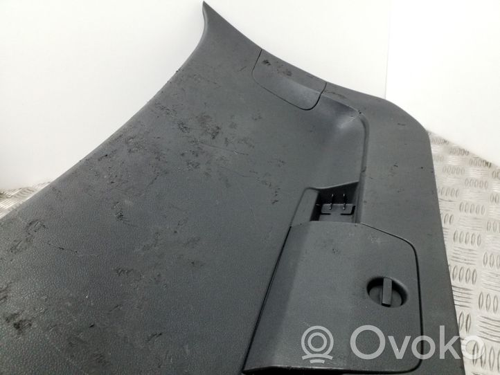 Volkswagen PASSAT B8 Rivestimento portellone posteriore/bagagliaio 3G9867605