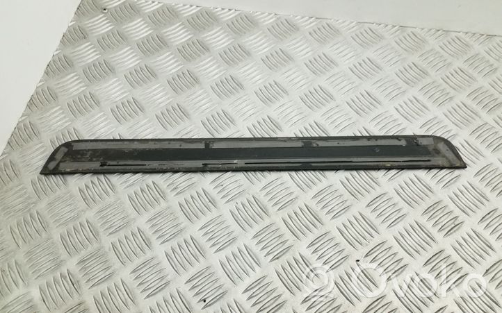 Audi A5 8T 8F Garniture, jupe latérale/bas de caisse avant 8T8853374