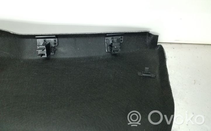 Skoda Octavia Mk3 (5E) Poszycie klapy tylnej bagażnika i inne elementy 5E5867975F