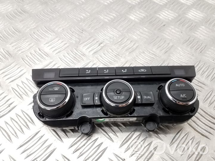 Skoda Octavia Mk3 (5E) Climate control unit 5E0907044