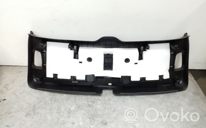 Audi Q7 4L Rivestimento portellone posteriore/bagagliaio 4L0867973D