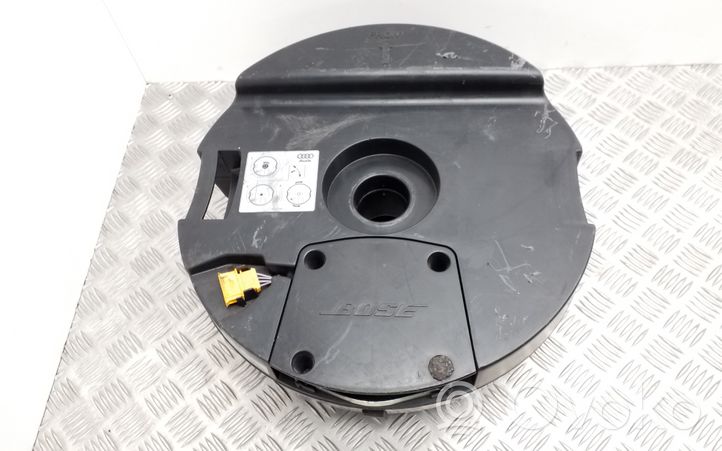 Audi Q7 4L Enceinte subwoofer 4L0035382B