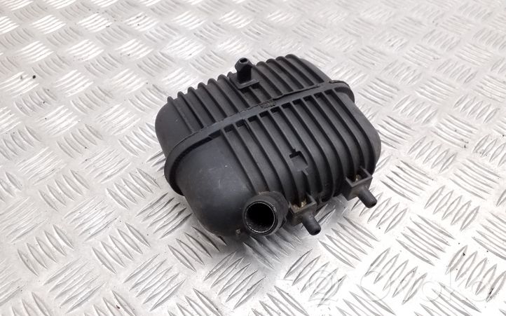 Audi A4 S4 B7 8E 8H Intake resonator 8E0129955