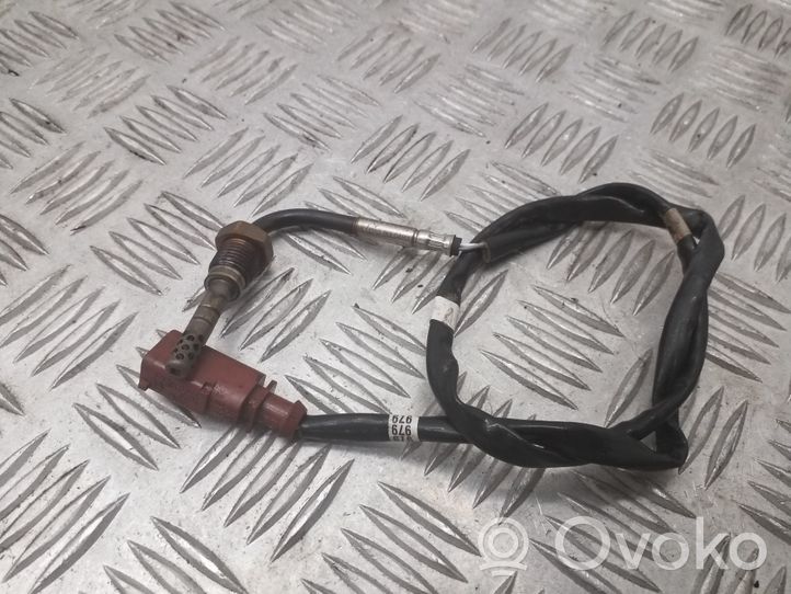 Volkswagen Jetta VI Exhaust gas temperature sensor 03L906088AJ