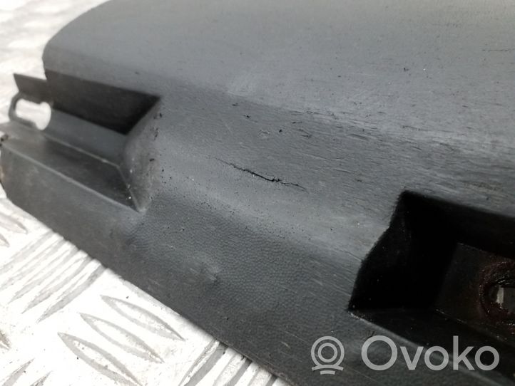 Volkswagen PASSAT B6 Rivestimento del sottoporta delle minigonne laterali 3C0853897