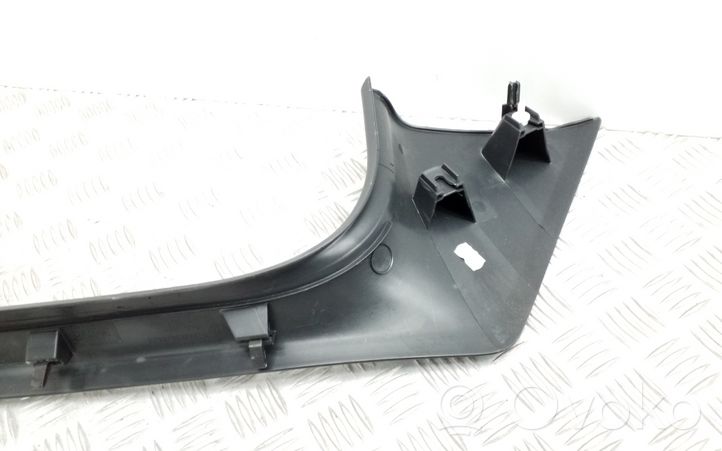 Skoda Octavia Mk2 (1Z) Etuoven kynnyksen suojalista 1Z1863484