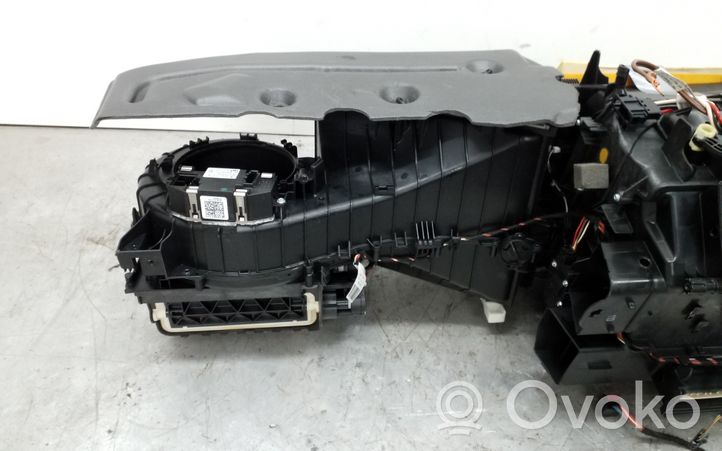 Audi A4 S4 B8 8K Scatola climatizzatore riscaldamento abitacolo assemblata 8K1820005AS