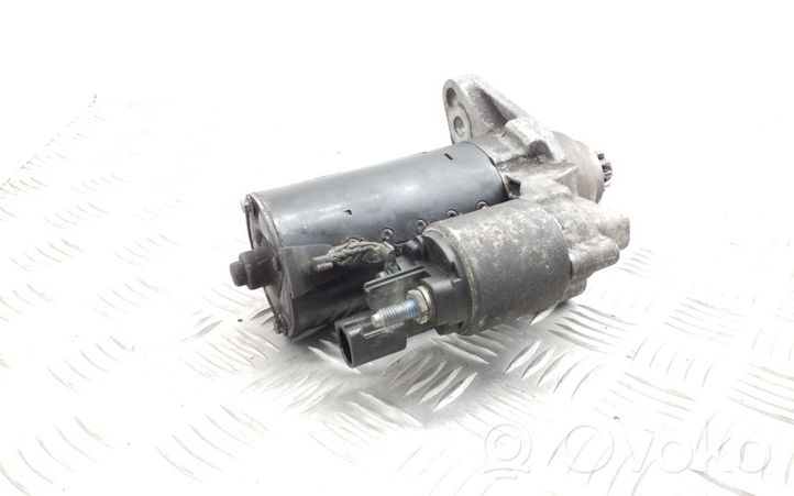 Volkswagen Polo V 6R Motor de arranque 02Z911025N