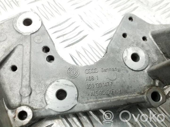 Audi A5 8T 8F Support pompe injection à carburant 059130147P