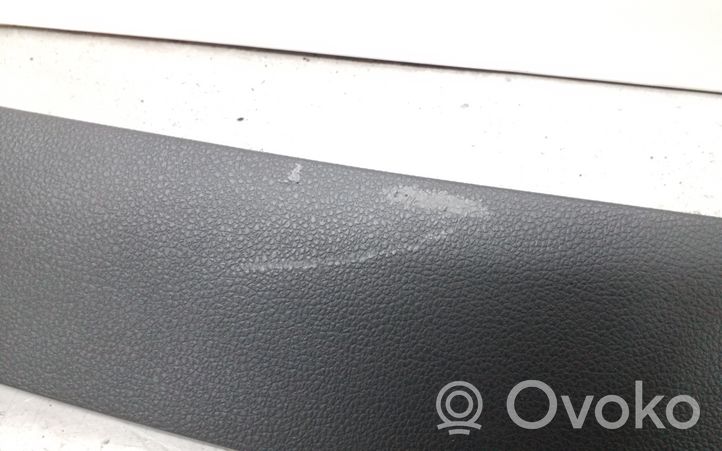 Volkswagen Sharan Rivestimento superiore del portellone posteriore/bagagliaio 7N0867707