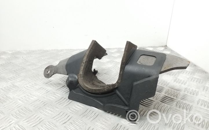 Seat Exeo (3R) Priekinės važiuoklės dugno apsauga 8E0863188