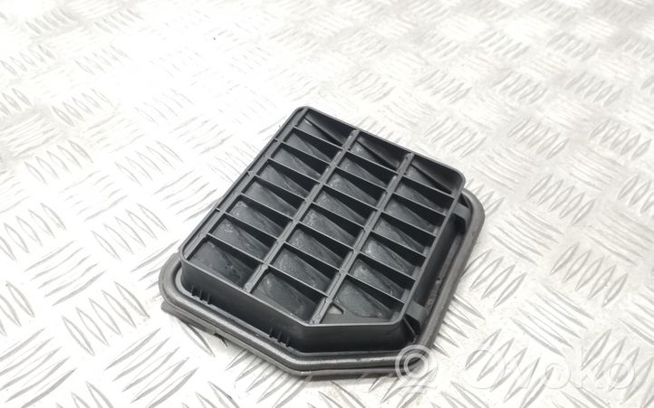 Volkswagen Scirocco Quarter panel pressure vent 1K0819466B