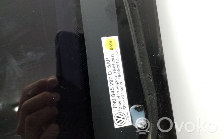 Volkswagen Sharan Rear side window/glass 7N0845297D