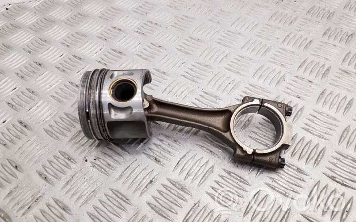 Volkswagen Sharan Piston with connecting rod AUY