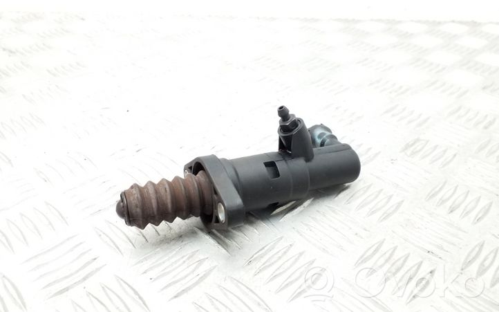 Seat Leon (5F) Pagrindinis sankabos cilindriukas 5Q0721261C