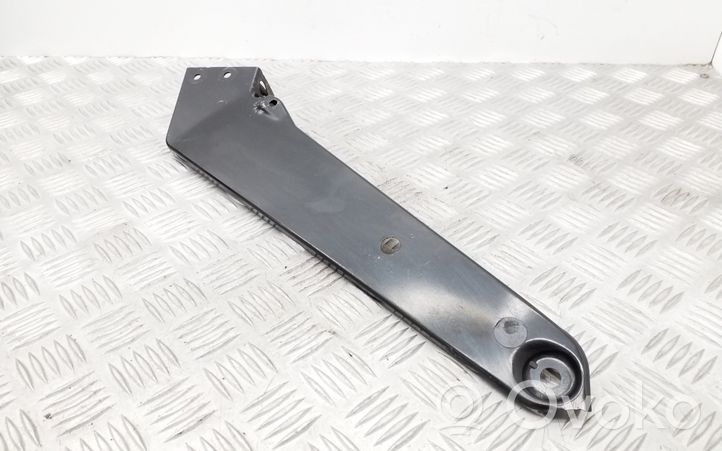 Volkswagen PASSAT B8 Soporte para el marco panal de radiador 3G0806929