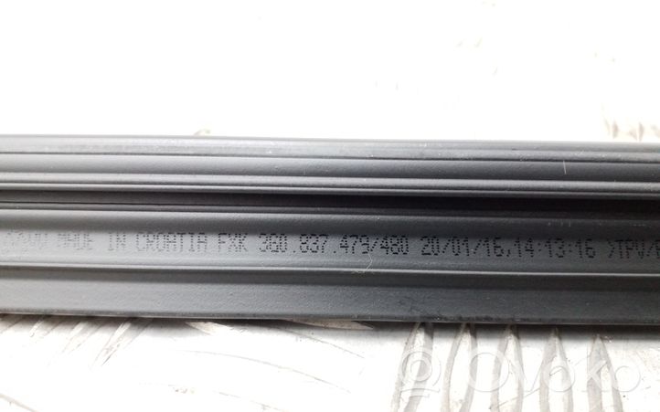 Volkswagen PASSAT B8 Rubber seal front door window/glass 3G0837479