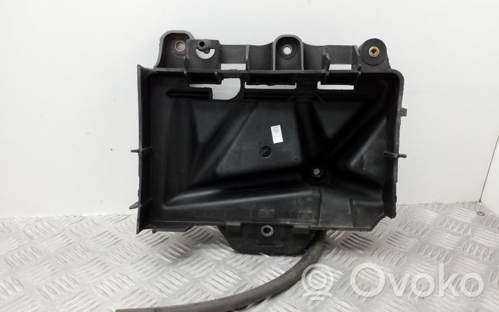 Seat Toledo IV (NH) Vassoio batteria 6R0915331C