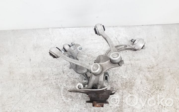 Audi A5 Priekinė stebulė 8W0407241F