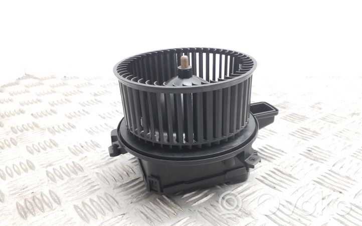 Audi Q7 4M Ventola riscaldamento/ventilatore abitacolo 4M1820021C