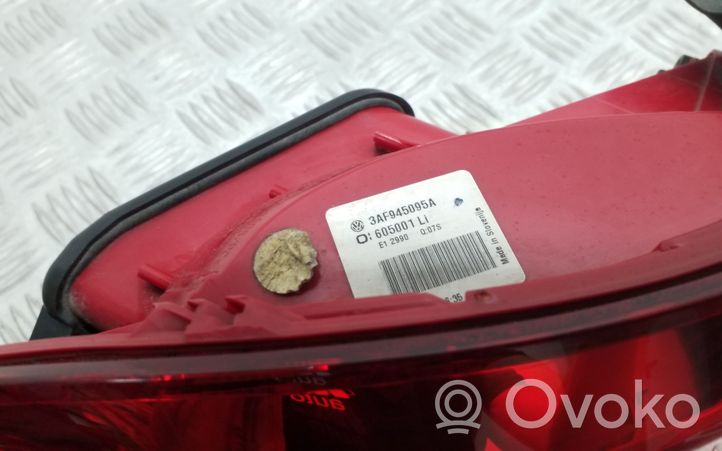 Volkswagen PASSAT B7 Lampa tylna 3AF945095A