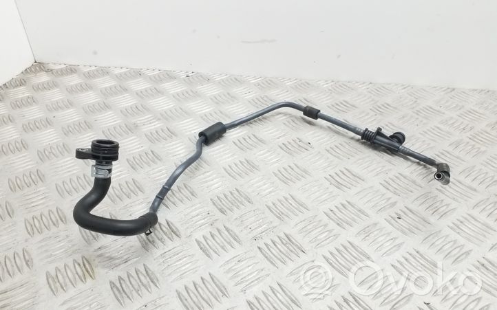 Audi A4 S4 B9 Tubo flessibile del liquido di raffreddamento del motore 06L121081AF