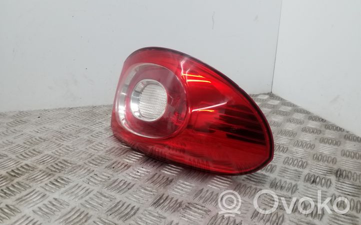 Volkswagen Tiguan Rear/tail lights 5N0945257C