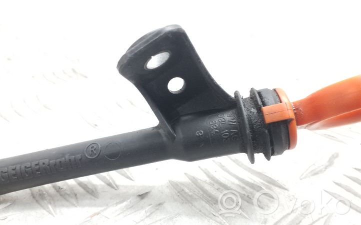 Volkswagen Tiguan Bagnet poziomu oleju 03L103634