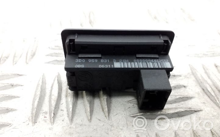 Audi Q7 4L Tailgate/boot open switch button 3D0959831D