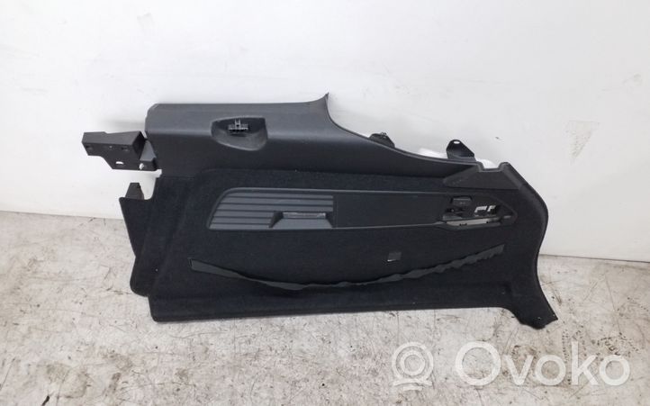 Volkswagen Touareg II Trunk/boot lower side trim panel 7P6863820