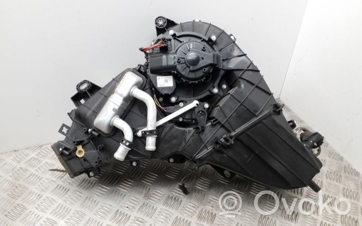 Volkswagen Touareg II Scatola climatizzatore riscaldamento abitacolo assemblata 7P6820003C