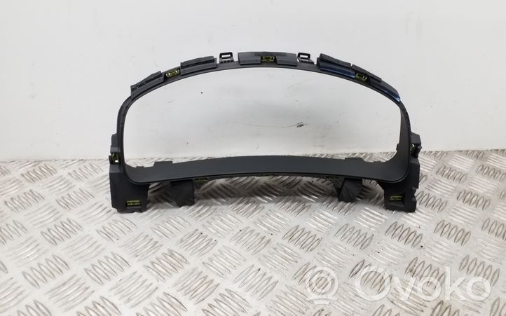 Volkswagen Touareg II Cornice cruscotto 7P1857053