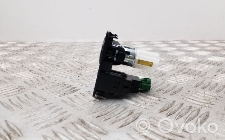 Skoda Superb B8 (3V) Câble adaptateur AUX 5Q0035726E