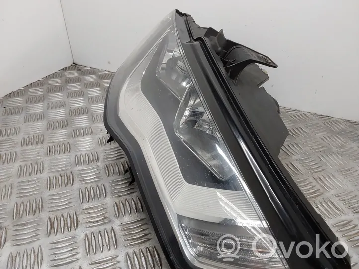 Audi A3 S3 8V Lampa przednia 8V0941004A