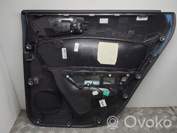 Audi A1 Takaoven verhoilu 8X4867317