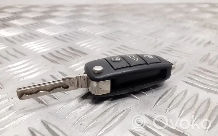 Audi A6 S6 C6 4F Ignition key/card 4F0837220R