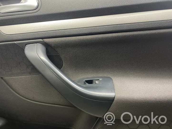 Volkswagen Golf VI Rivestimento del pannello della portiera anteriore 1K4867012JM