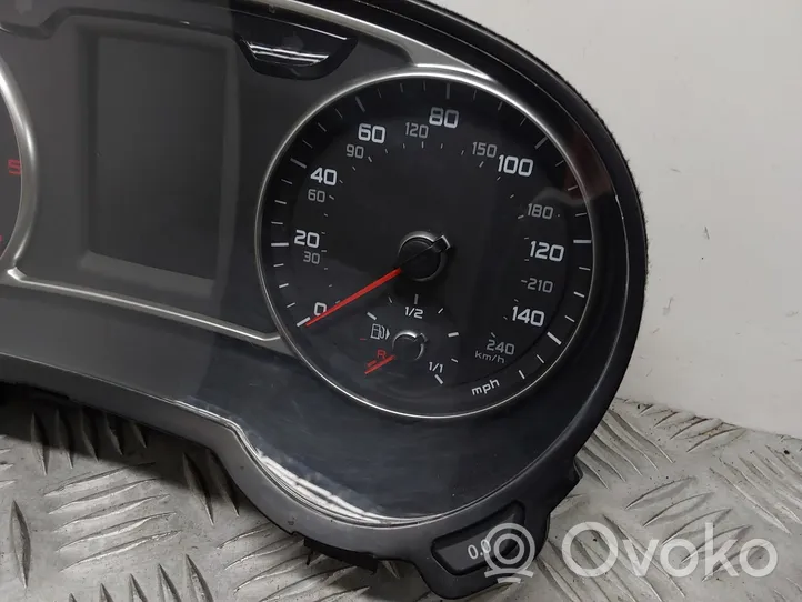 Audi A1 Speedometer (instrument cluster) 8X0920980A