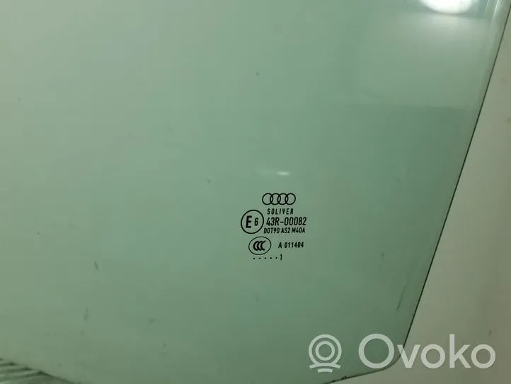 Audi A1 Основное стекло передних дверей (двухдверного автомобиля) 